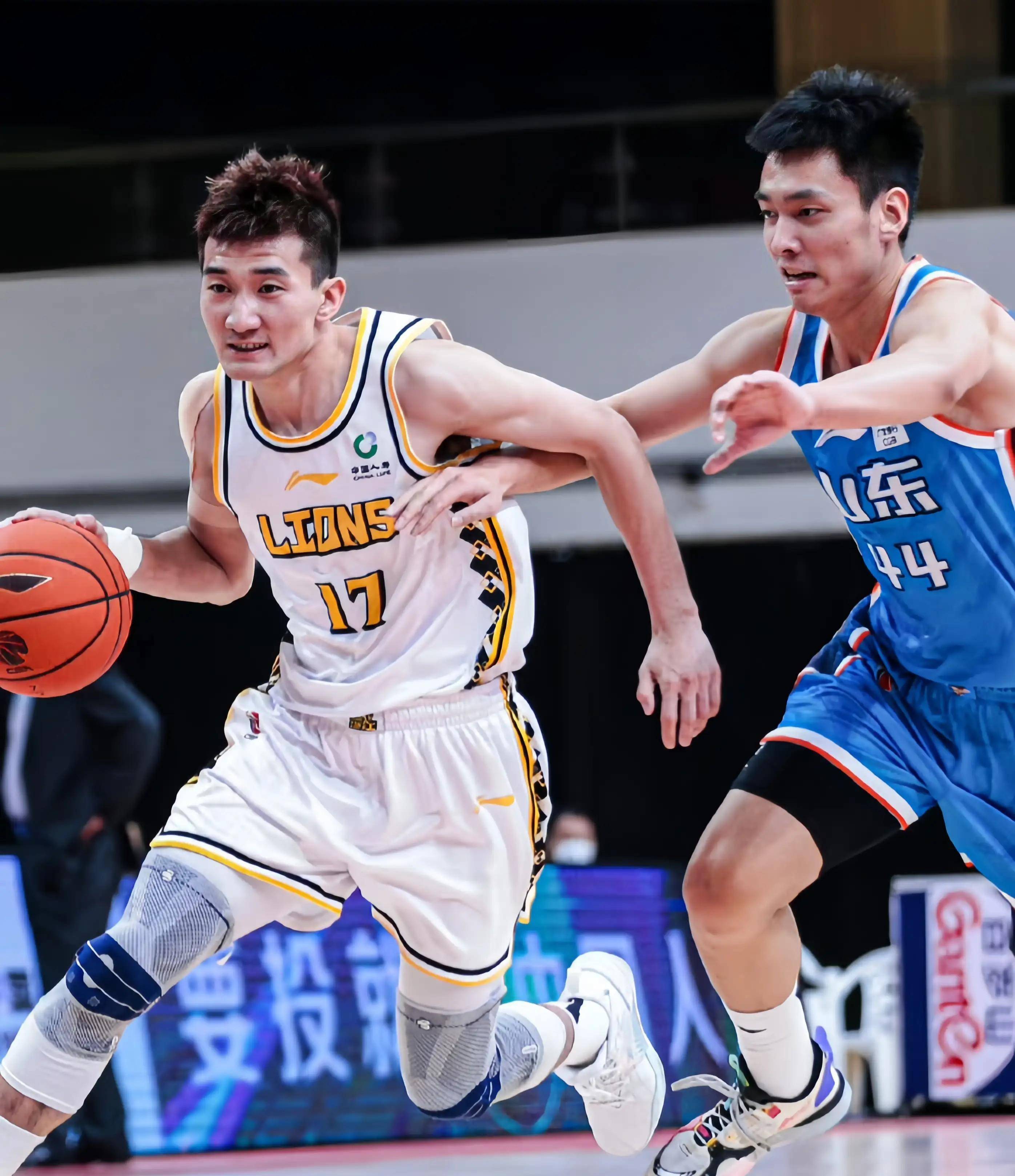 补强的趋势 补强的趋势