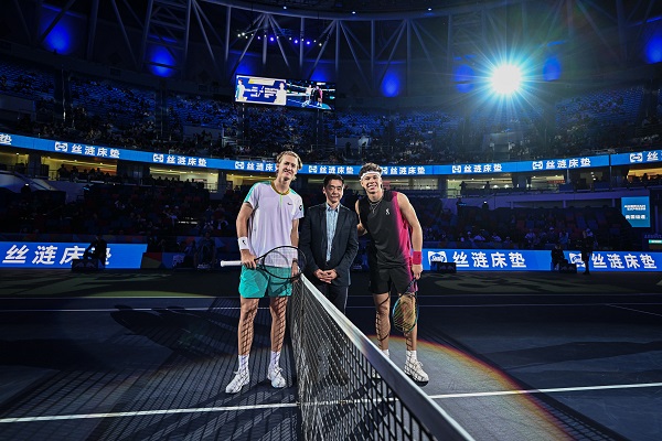 为比赛的热 为比赛的热