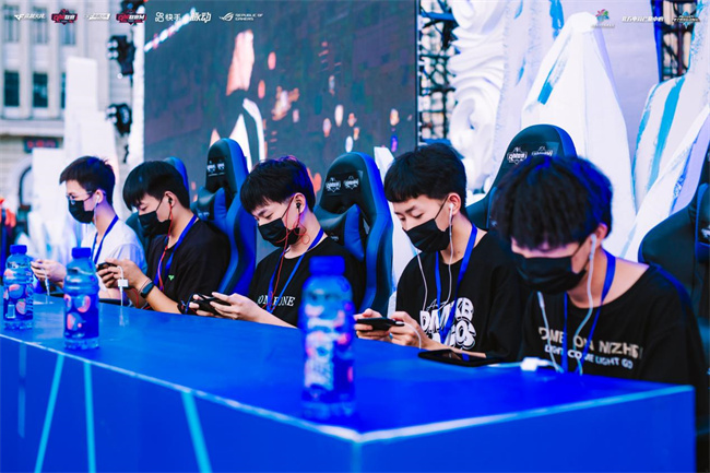 人意外的配 人意外的配